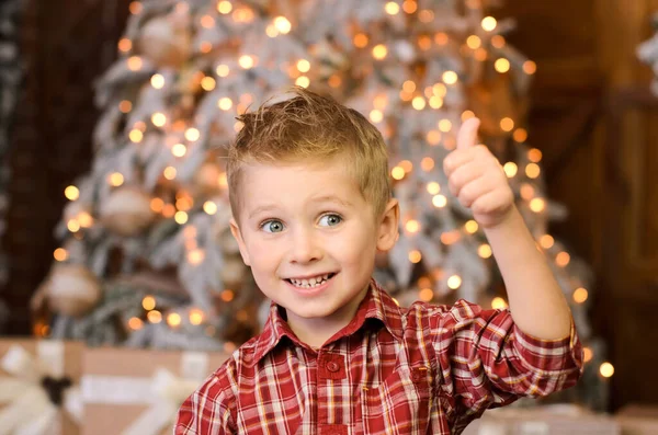 Portrait Happy Blond Boy Showing Thumbs His Hand Background New — Stock Photo, Image