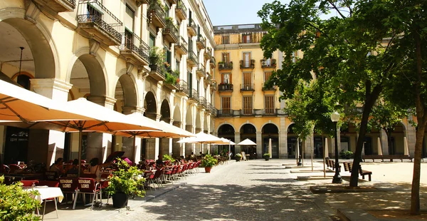 Plein van de onafhankelijkheid in girona — Stockfoto