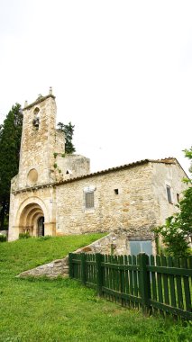 ön porqueres Kilisesi