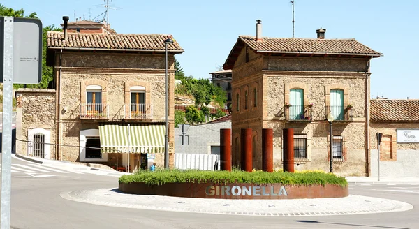 Rotunda of entry to Gironella — Stock Photo, Image