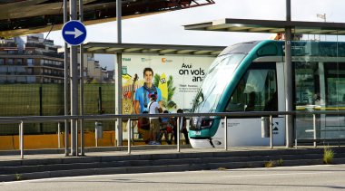 tramvay istasyonu