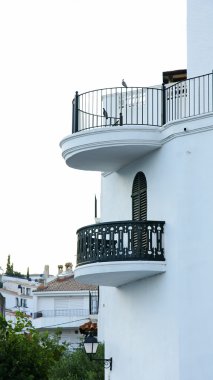 ön balkon ve pencere