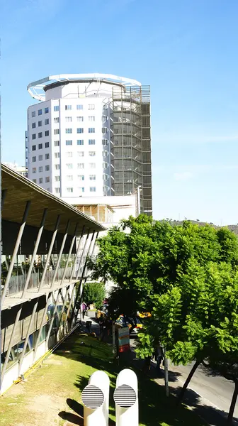 Panoramic of the building of her mother infantile — Stock Photo, Image