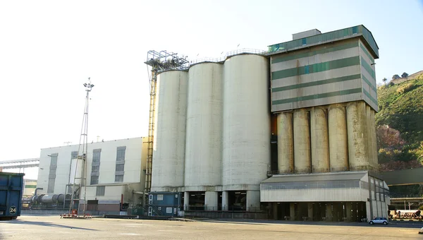 Storage silos at the port — Stock Photo, Image