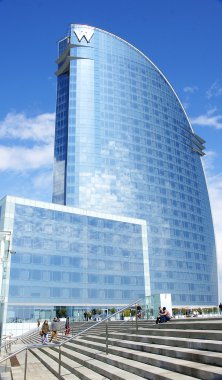 modern otel binası