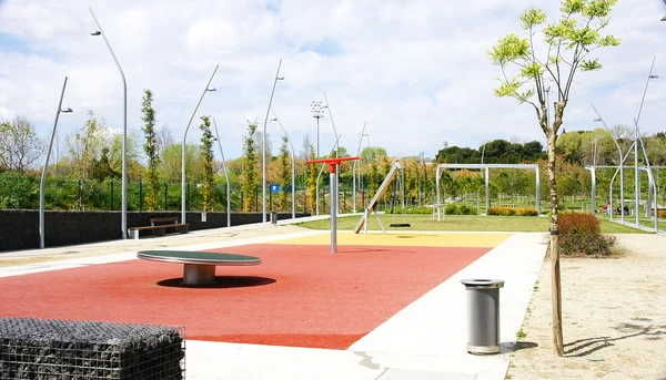 Parque infantil em Collblanc , — Fotografia de Stock