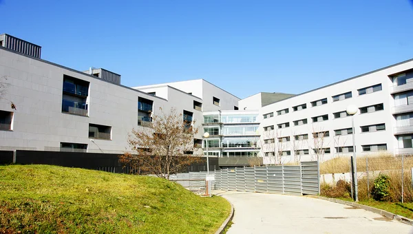 Nieuwe gebouwen van het ziekenhuis complex van sant pau — Stockfoto