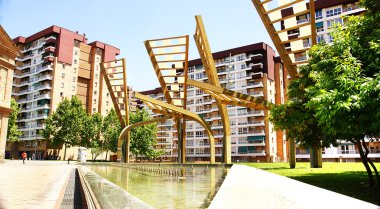 plaza de ca n'enseya bahçelerde süs yapıları