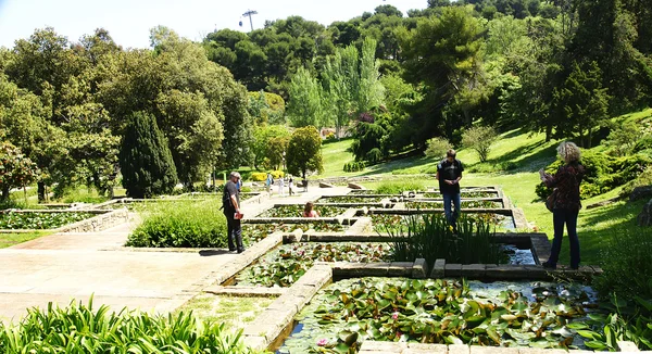 Overview of Mosén Cinto Verdaguer Gardens — Stockfoto