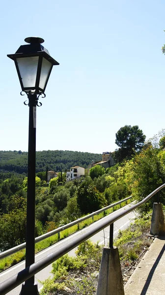 Estrada de acesso ao castelo de Castellet i la Gornal — Fotografia de Stock