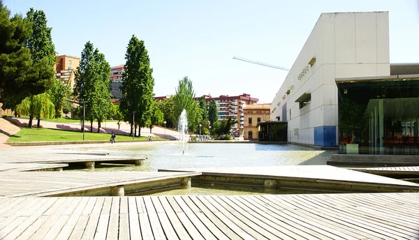 Fountain and pond ornamental NEnseya ca Square — Stock Photo, Image