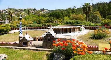 kırılan catalunya, gaudi