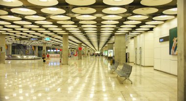 barajas Havaalanı'nda terminal 4 iç