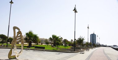 yol balıkçı limanı ve san gabriel'in Kalesi bir bakış, arrecife caddeleri park
