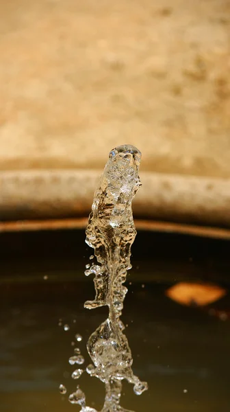 Water jet airborne — Stock Photo, Image