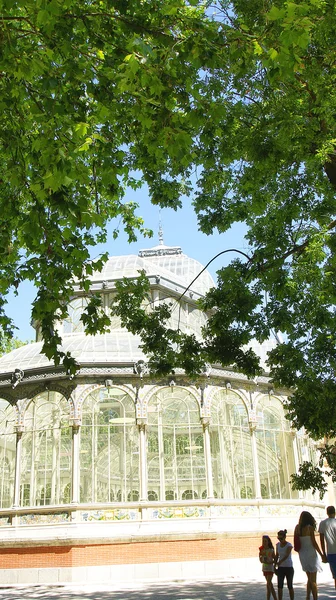 Palacio de Cristal en El Retiro en Madrid —  Fotos de Stock