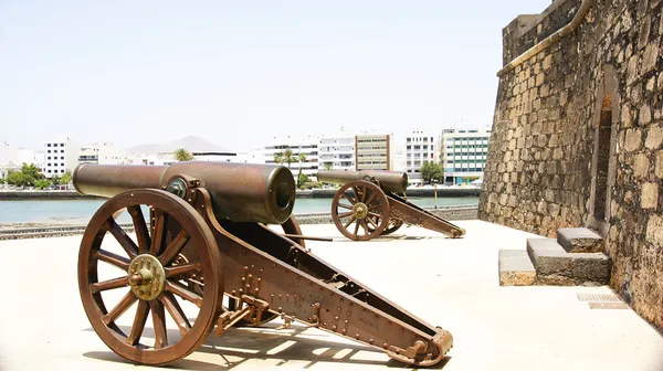 Κανόνια και fort san gabriel — Φωτογραφία Αρχείου