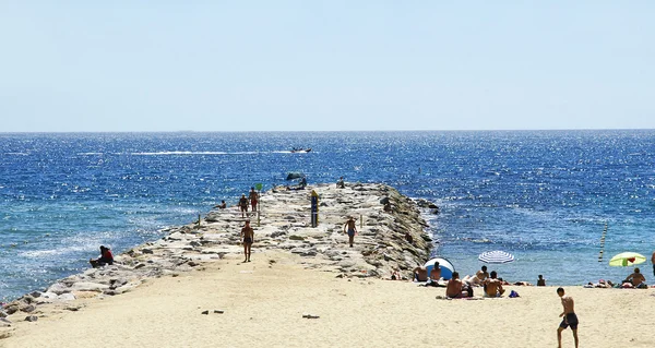 Malecón or breakwater at Mar Bella — Stock fotografie
