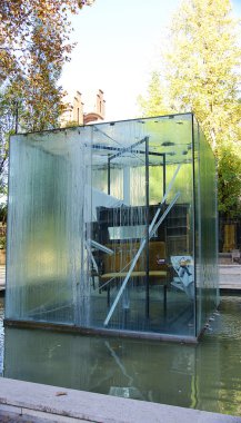 picasso haraç heykel