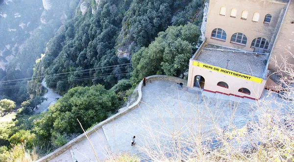 Panoramique des montagnes et des vallées de Montserrat — Photo