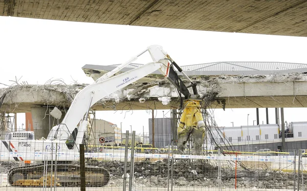 Travaux de construction du Musée du design à Barcelone — Photo