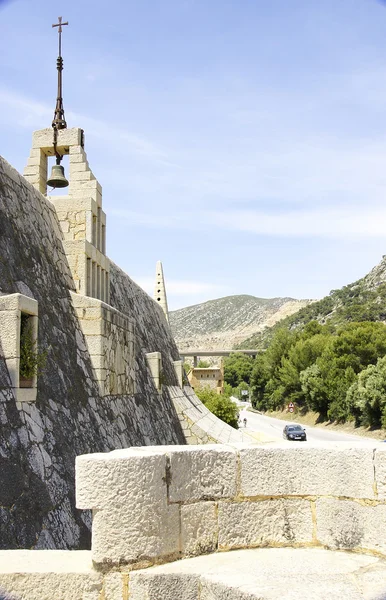 Capillaen sklepy guell, garraf, barcelona — Stock fotografie