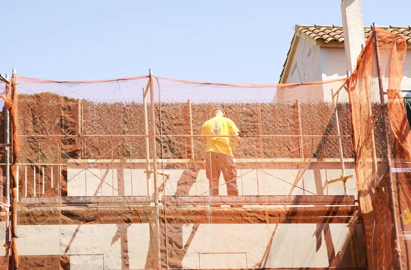 bir cephe rehabilitasyonu