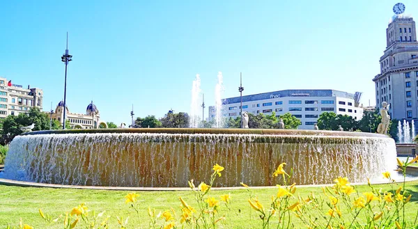 巴塞罗那加泰罗尼亚广场喷泉全景 西班牙加泰罗尼亚 — 图库照片