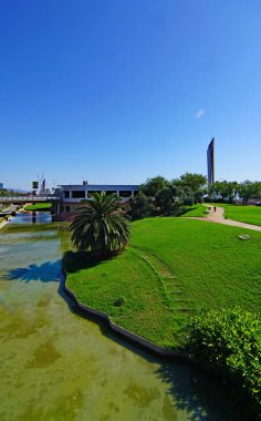 La Nova Icaria, Barcelona, Catalunya, İspanya, Avrupa 'da göletli bahçeler