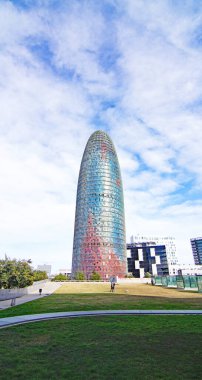 Agbar Kulesi Barcelona 'daki Plaza de Les Glories, Katalunya, İspanya, Avrupa