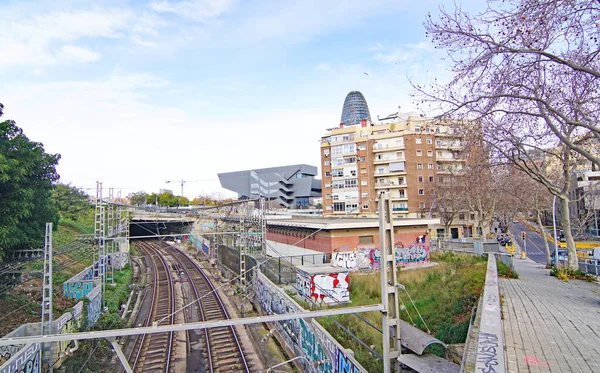 Vlakové Koleje Projíždějící Ulicí Laba Barceloně Catalunya Španělsko Evropa — Stock fotografie