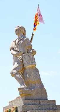 Heykel, Noya, Katalunya, İspanya ve Avrupa bölgesindeki Timbaler del Bruc, Barselona 'ya adanmıştır.