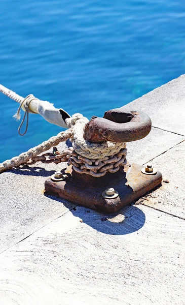 Borne Avec Amarres Dans Port Restinga Hierro Îles Canaries Espagne — Photo