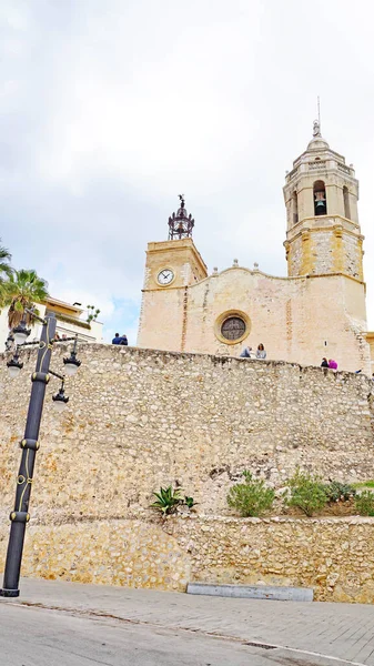 Церковь Сан Бартомеу Санта Текла Заднем Плане Барселона Каталония Испания — стоковое фото