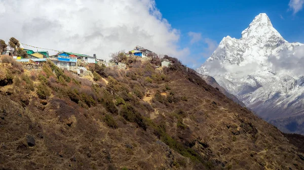 Aussichtspunkt auf dem Weg zum Everest, Himalaya, Nepal — Stockfoto