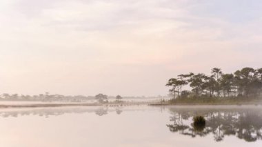 sabah sis Gölü Milli Parkı, Tayland.