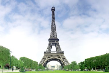 Paris 'teki Eyfel Kulesi