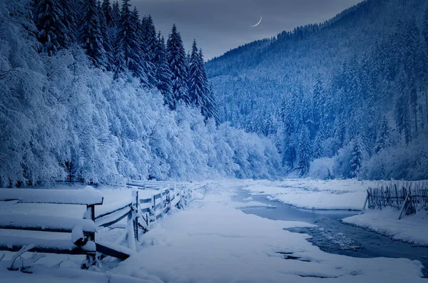Notte Paesaggio Crescente Luna Inverno Giorno — Foto Stock