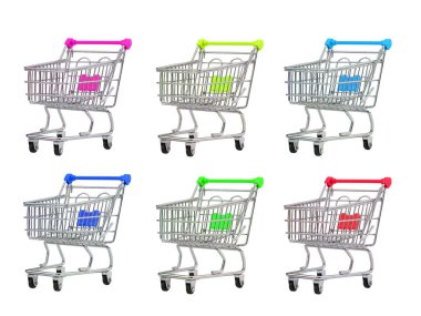 Beyaz arka plan üzerinde izole süpermarket sepeti