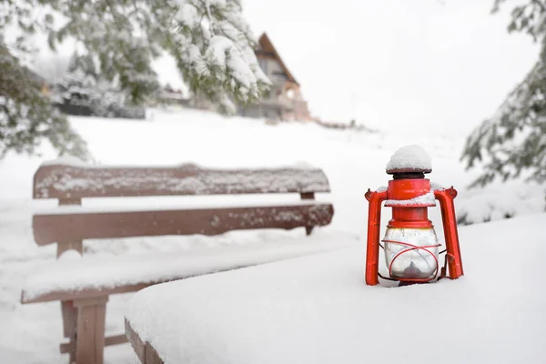 Red Kerosene Lamp Standing Table Sprinkled Snow — Foto de Stock