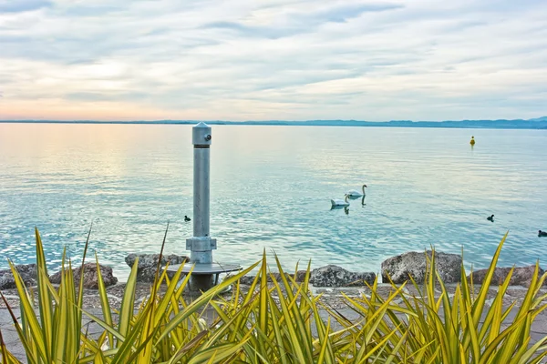 Sonnenuntergang am Gardasee — Stockfoto