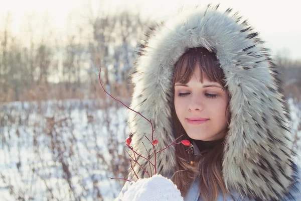 Girl in the park — Stock Photo, Image