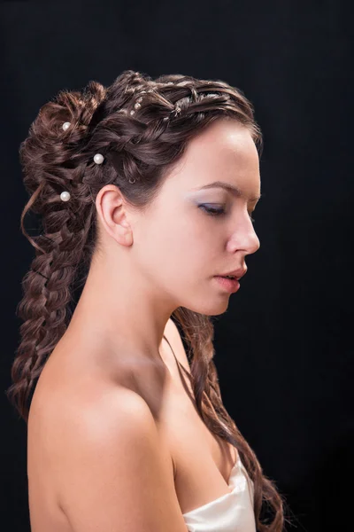 Mujer con peinado trenzado — Foto de Stock