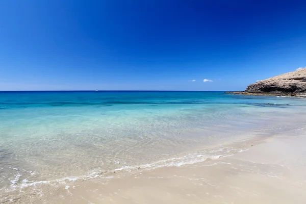 Spiaggia tropicale — Foto Stock