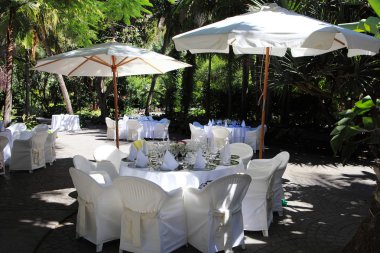 restoranın terasında