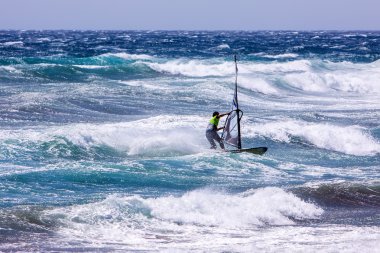 winsurfing üzerinde gran canaria.