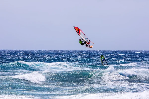 Windsurfen auf Gran Canaria. — Stockfoto