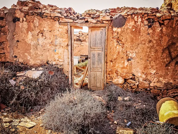 Old house door — Stock Photo, Image