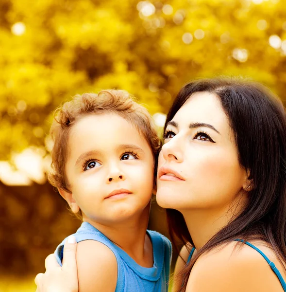 Closeup portrait of mother and son — Stock Photo, Image