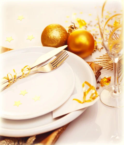 Dekoracja stołu Bożego Narodzenia luksusowe — Zdjęcie stockowe
